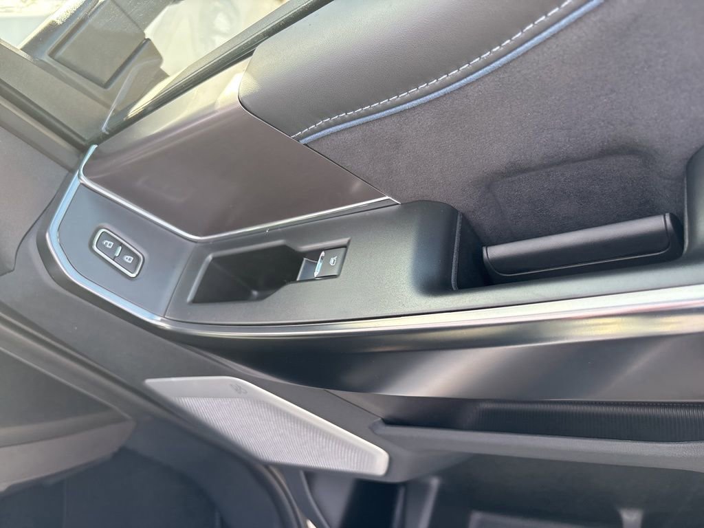 New 2026 Ford F350 Platinum image 30