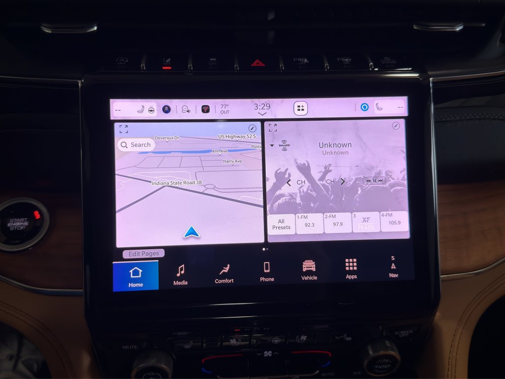 Used 2025 Jeep Grand Cherokee L Summit AWD/4WD image 7