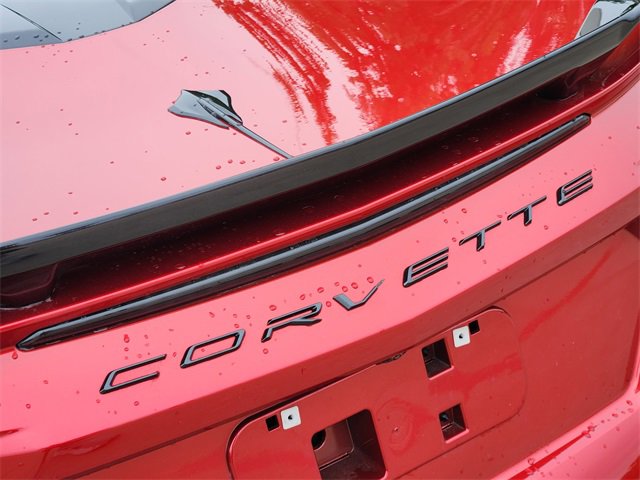 Used 2021 Chevrolet Corvette Stingray Preferred Cpe w/ Z51 Performance Package RWD image 10
