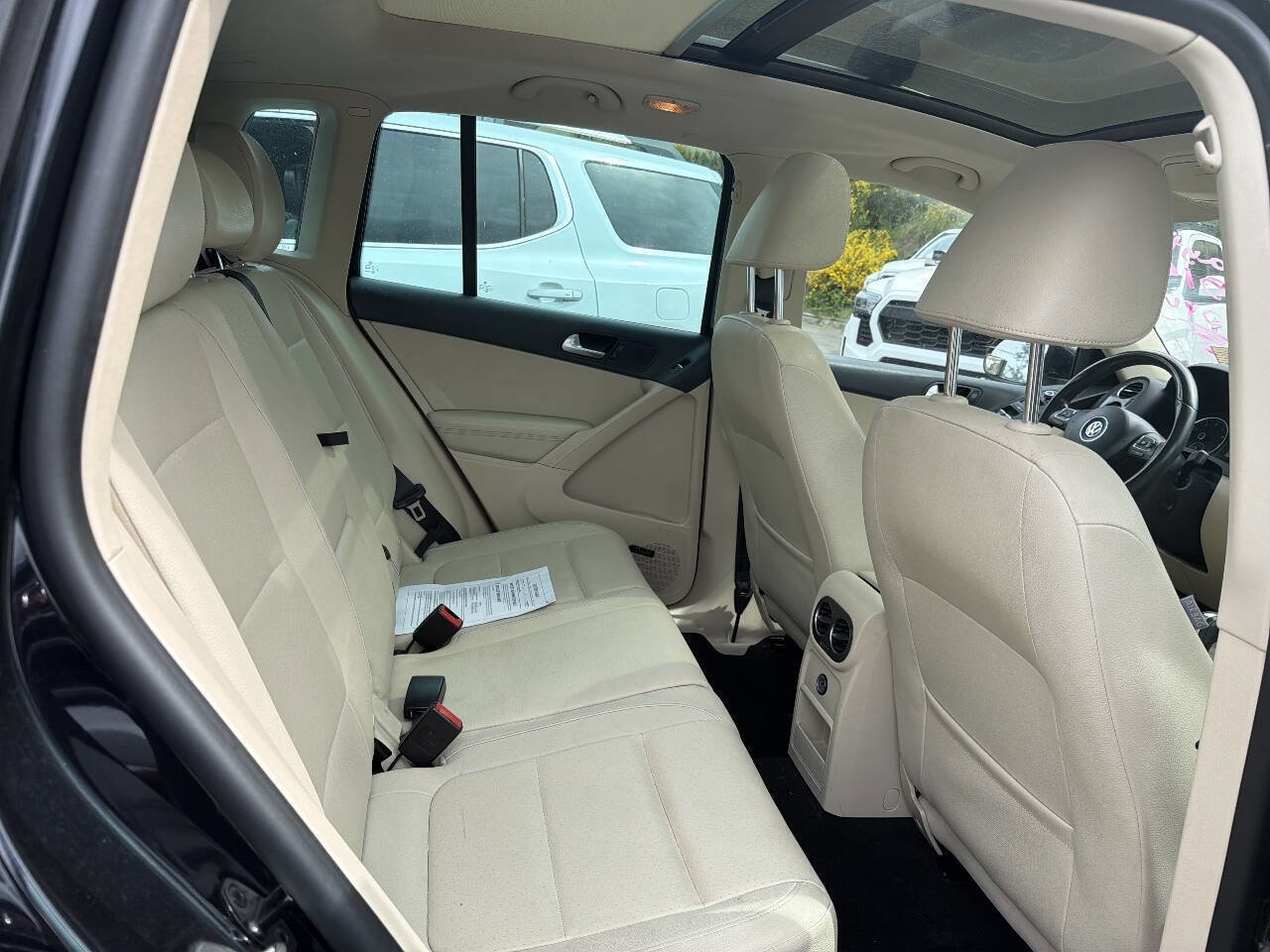 Used 2014 Volkswagen Tiguan S FWD image 7