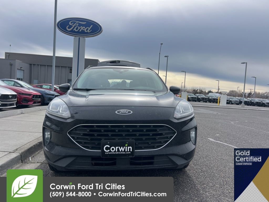 Used 2022 Ford Escape SEL w/ SEL Stealth AWD Package image 16