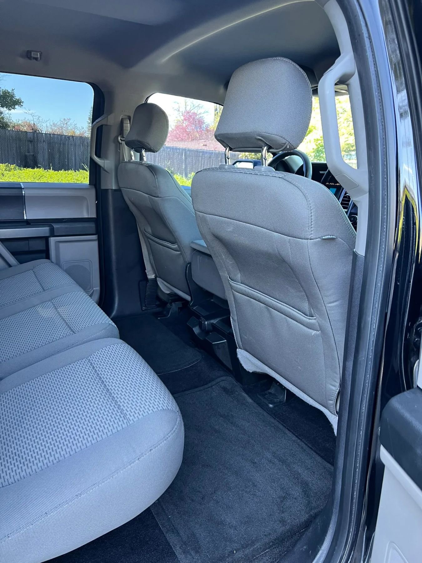 Used 2016 Ford F150 XLT image 12