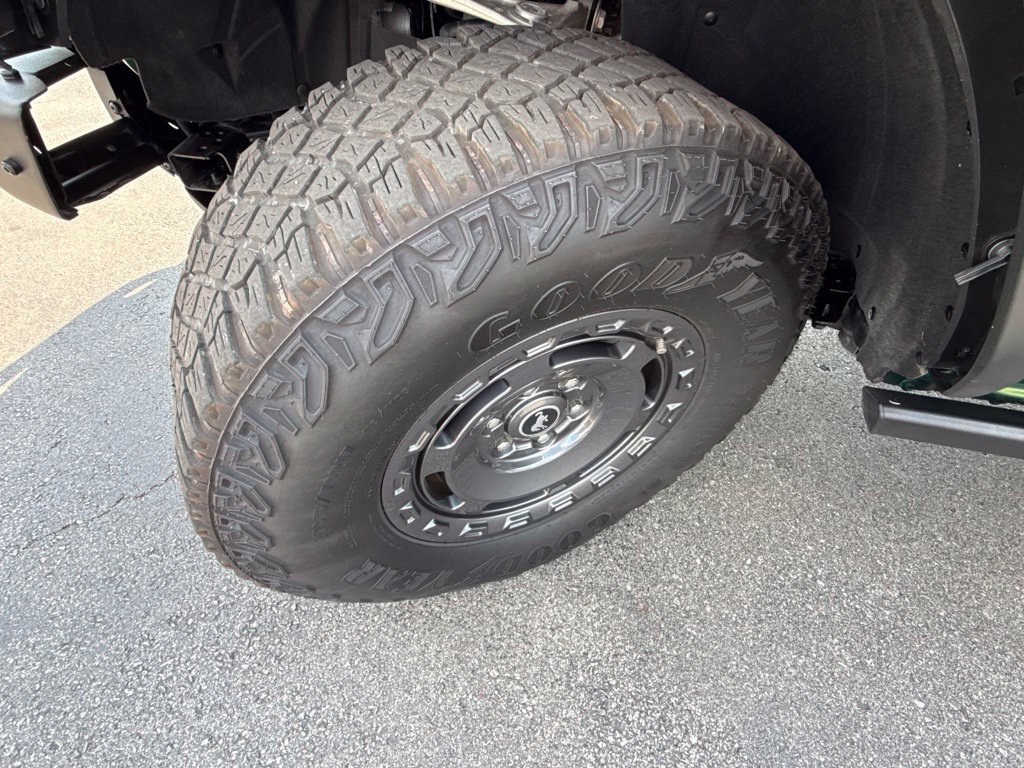 Used 2024 Ford Bronco Everglades AWD/4WD image 9