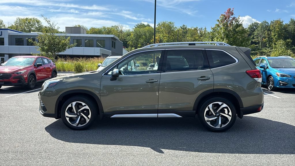 Certified 2023 Subaru Forester Touring AWD/4WD image 4