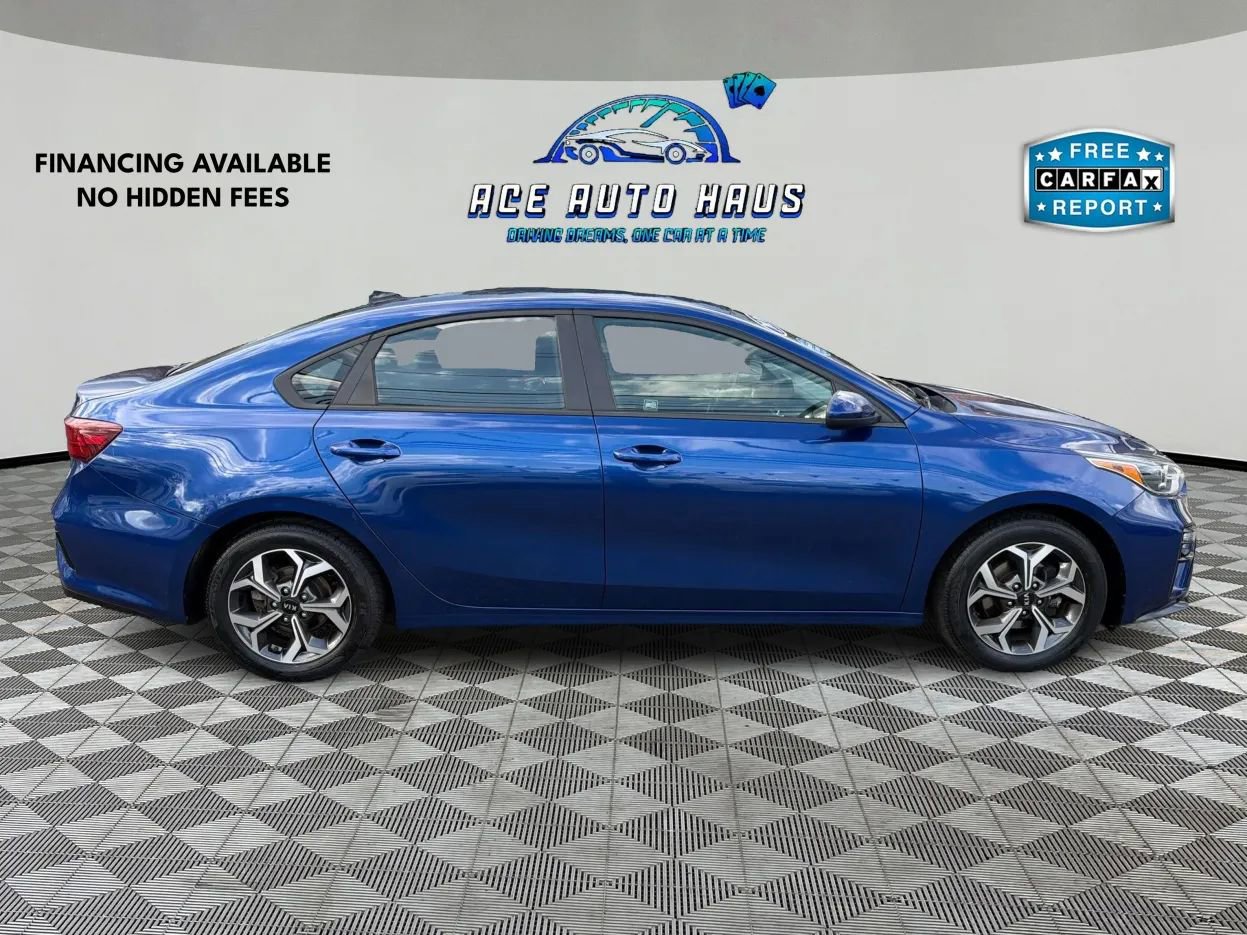 Used 2020 Kia Forte LXS FWD image 8