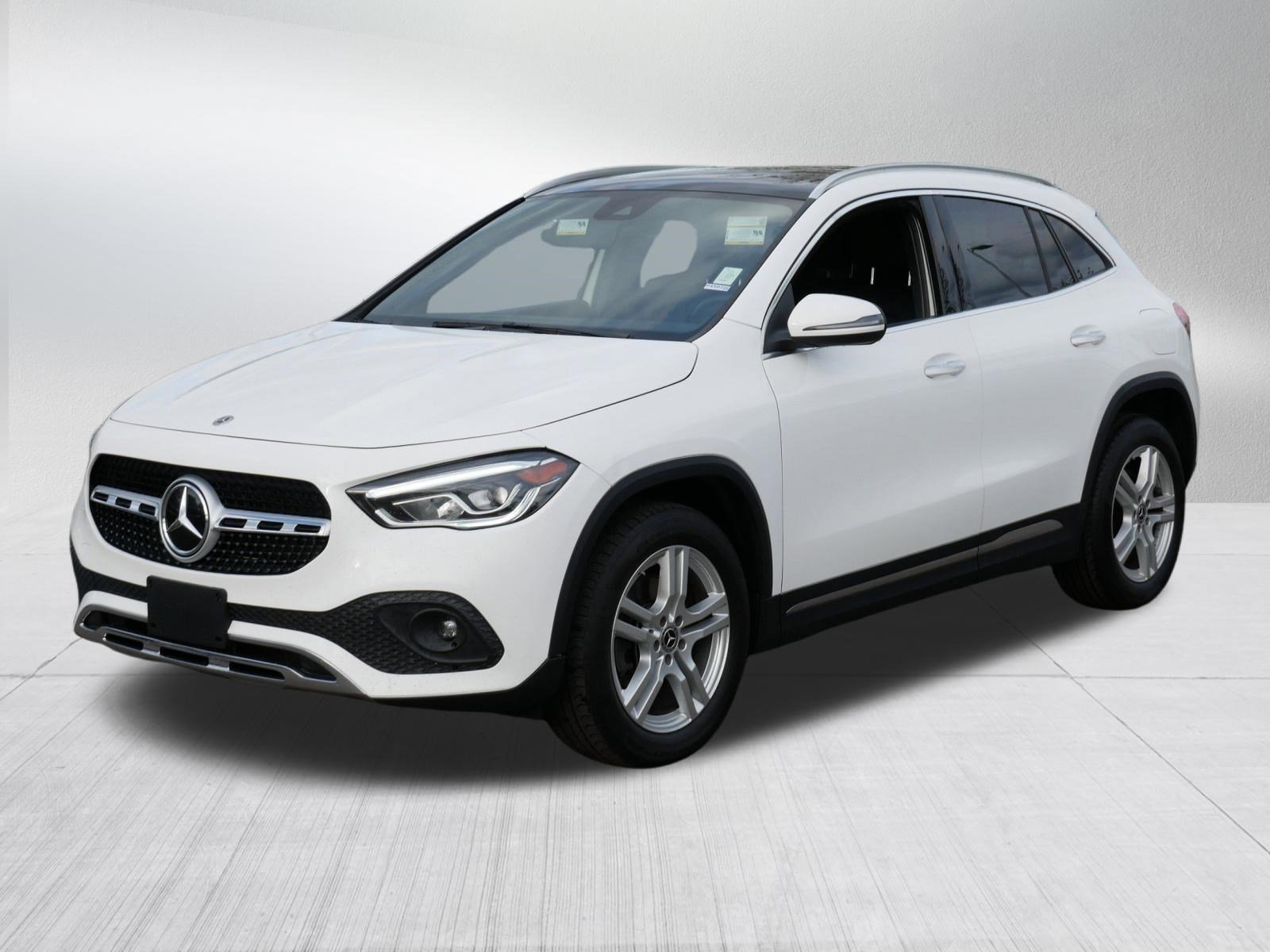 Used 2022 Mercedes-Benz GLA 250 4MATIC image 3