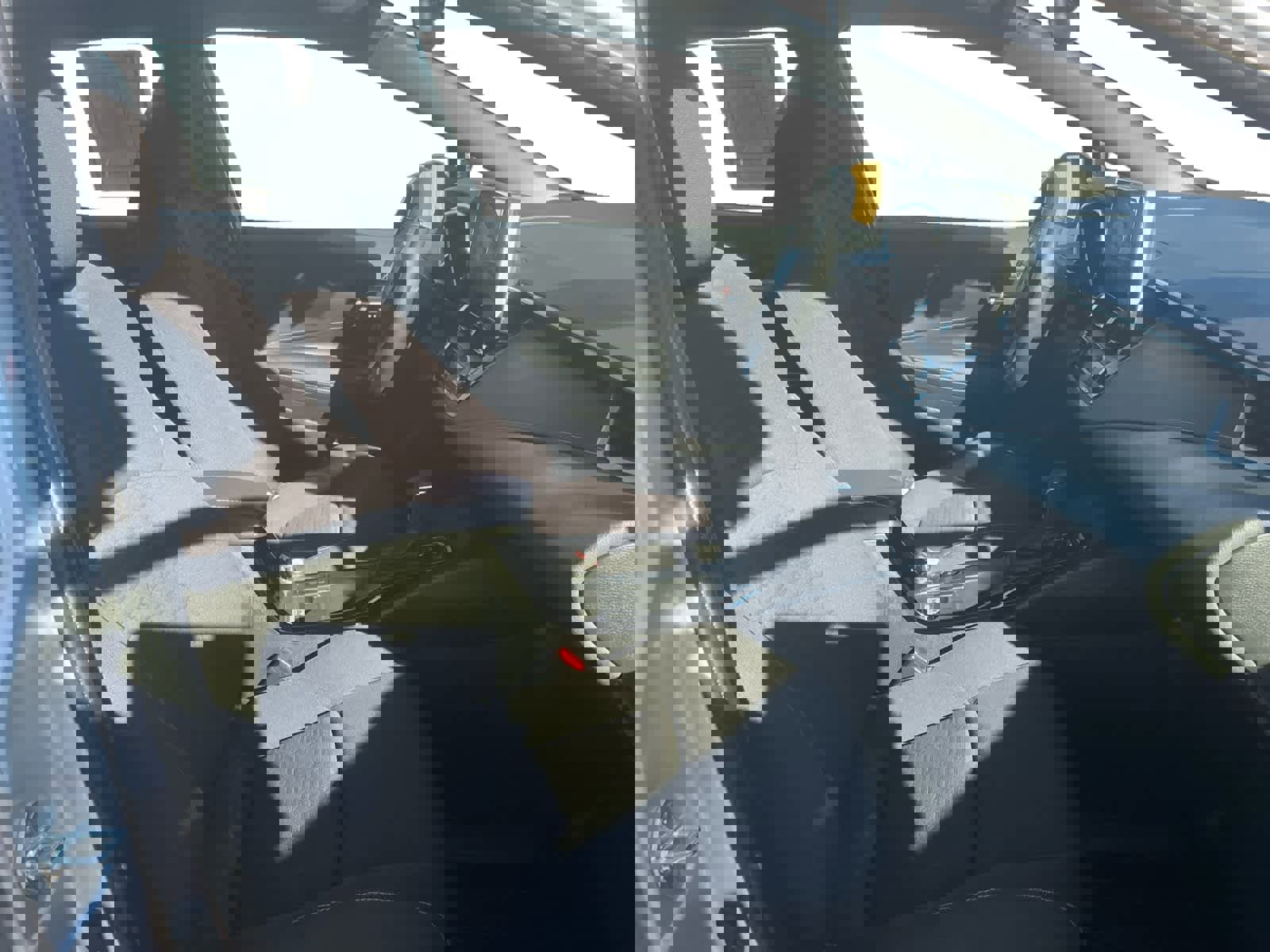 Used 2024 Toyota Corolla SE image 15