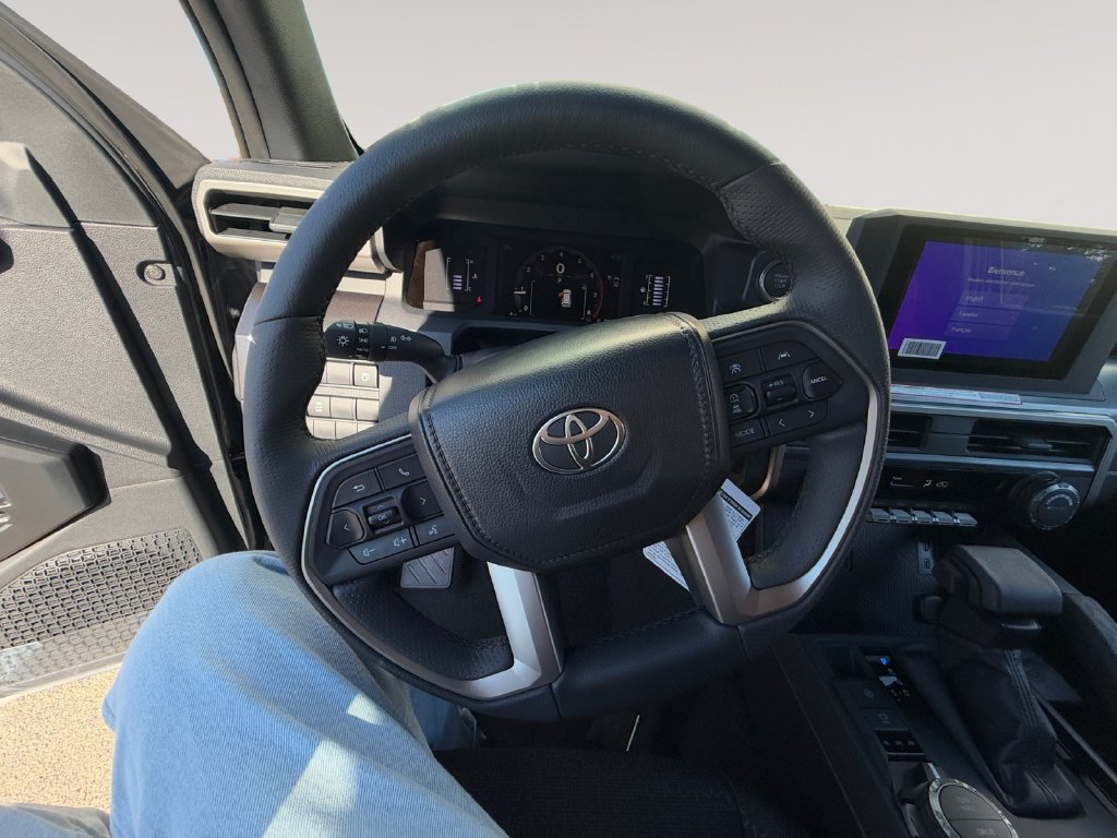 New 2026 Toyota 4Runner SR5 AWD/4WD image 12