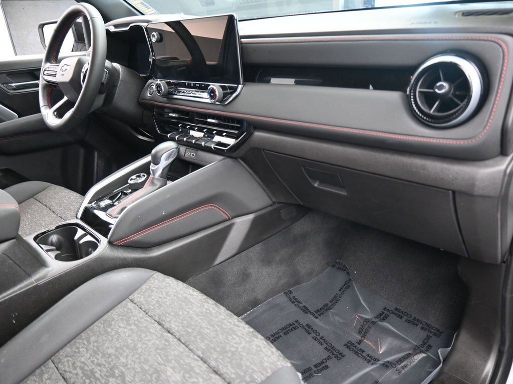 Used 2023 Chevrolet Colorado Z71 image 44