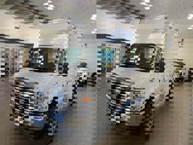 New 2026 Ford E-350 and Econoline 350 Super Duty w/ Power Equipment Group image 4