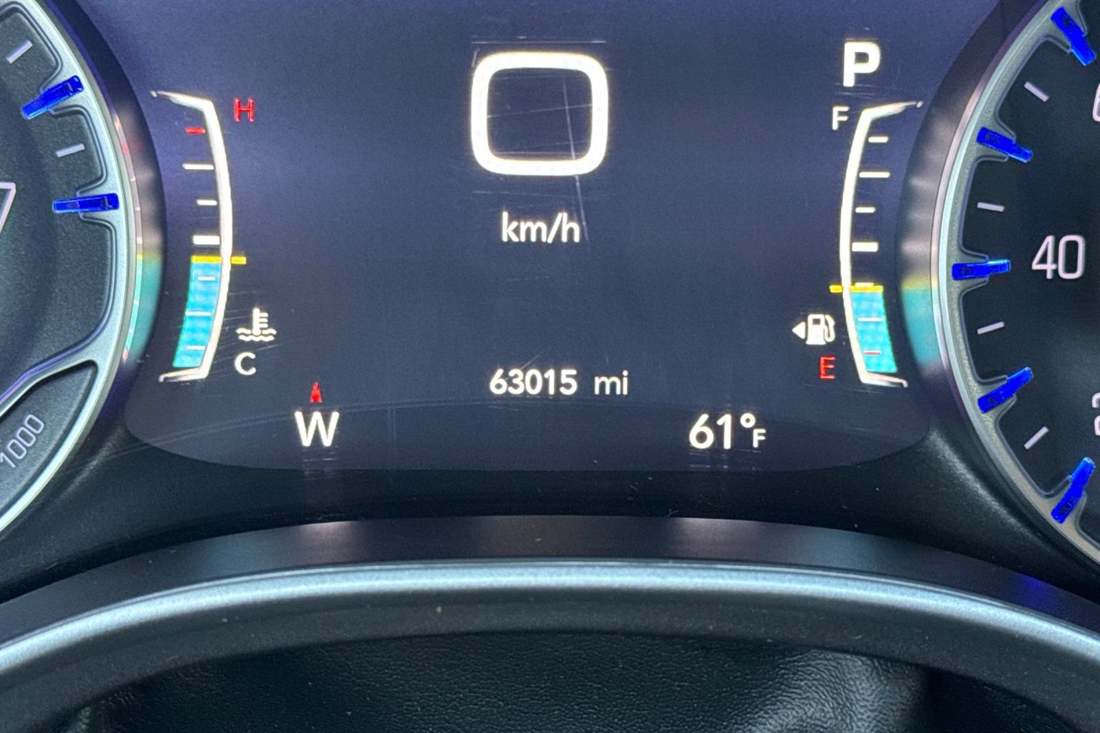 Used 2024 Chrysler Pacifica Touring-L FWD image 30