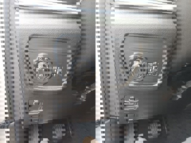 New 2025 Jeep Grand Cherokee Limited w/ Black Appearance Package image 13