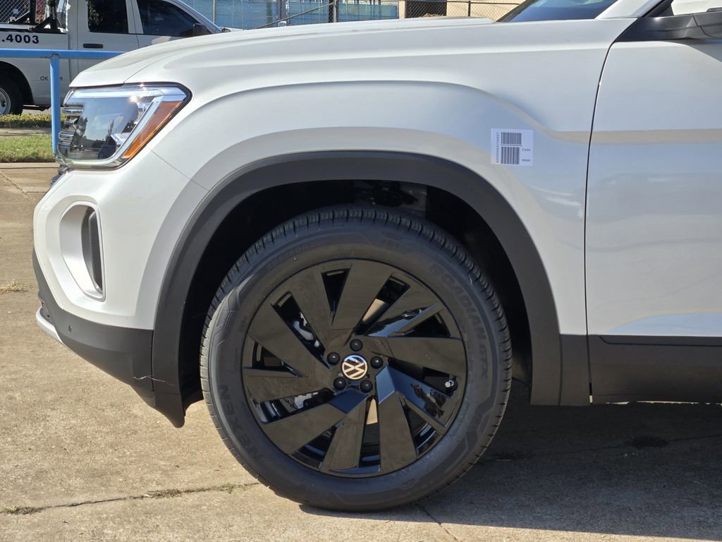 New 2026 Volkswagen Atlas SE image 5