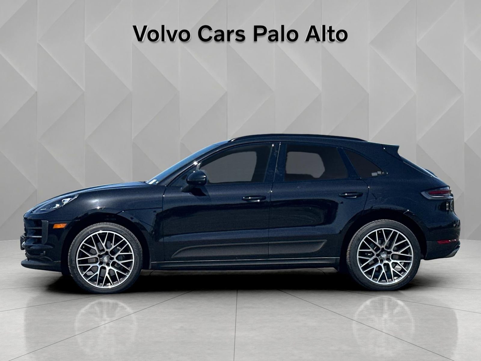 Used 2021 Porsche Macan S AWD/4WD image 6