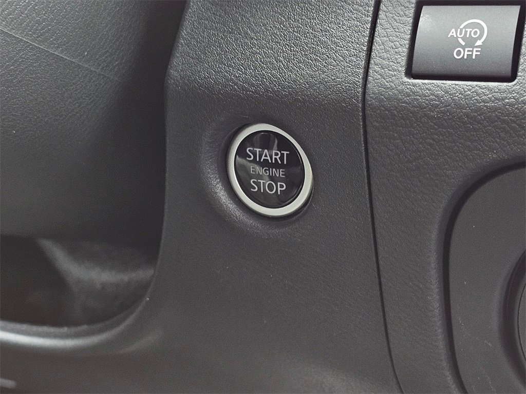 New 2025 Nissan Frontier SV w/ SV Convenience Package image 8