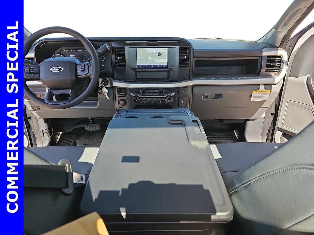 New 2025 Ford F550 4x4 Regular Cab Super Duty image 43