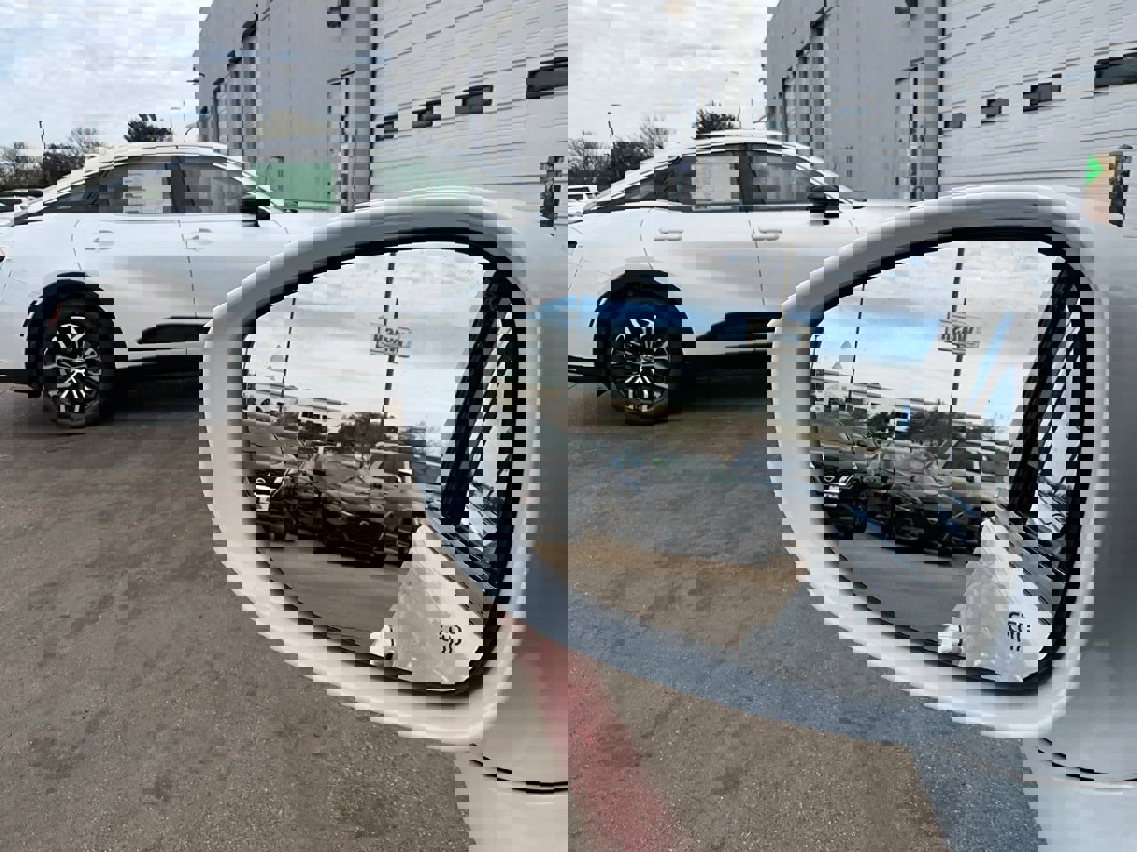 Used 2020 Chrysler Pacifica Touring-L Plus w/ S Appearance Package image 21