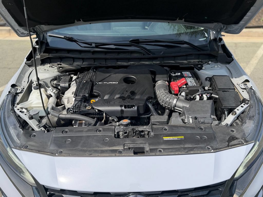 Used 2023 Nissan Altima 2.0 SR FWD image 6