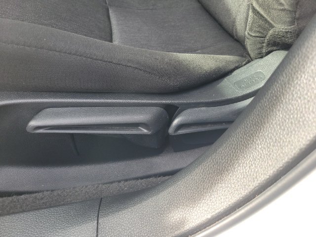 Certified 2023 Honda Accord LX image 39