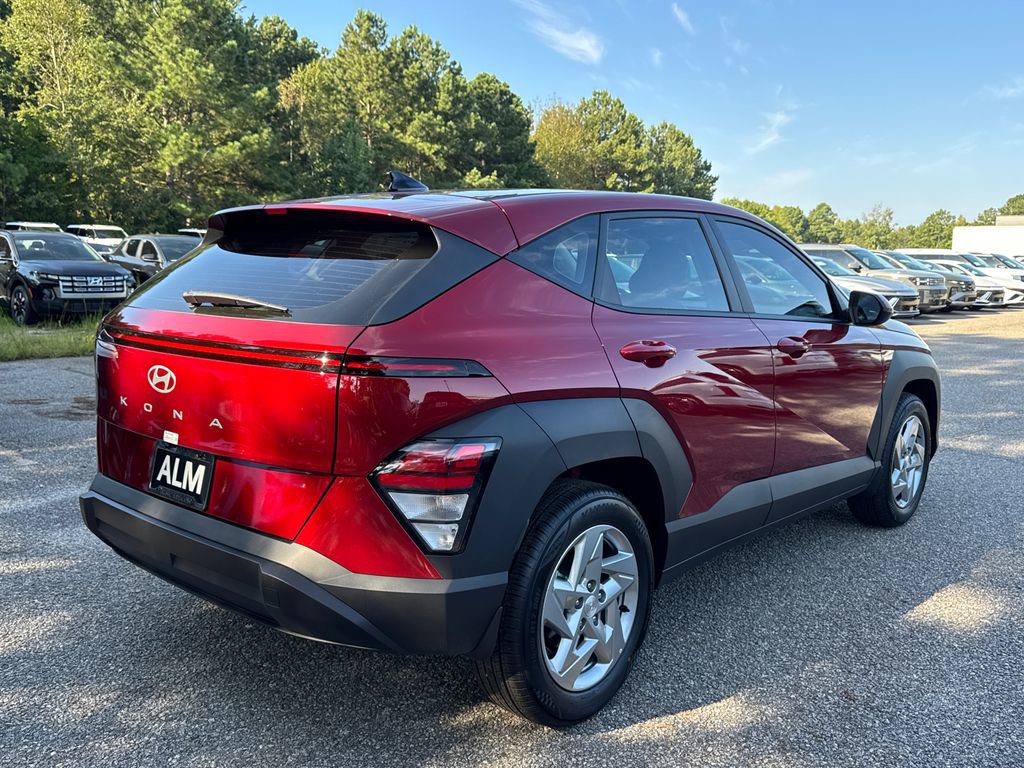 New 2026 Hyundai Kona SE image 5