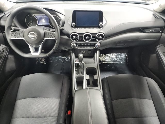 Used 2023 Nissan Sentra SV FWD image 2