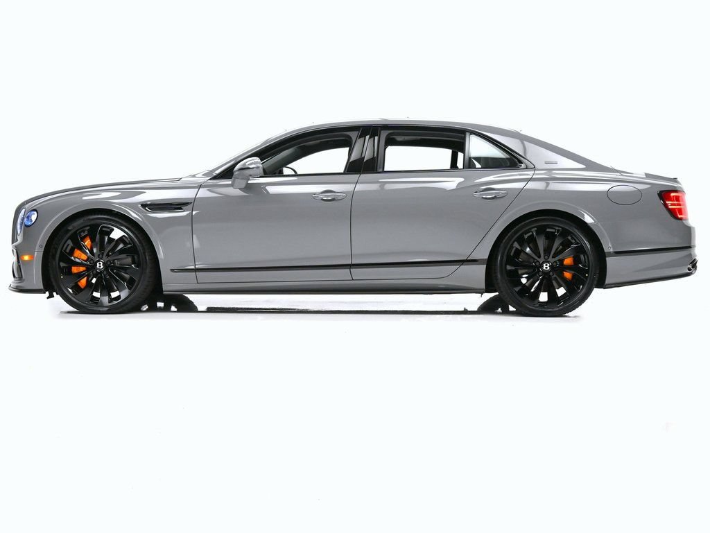 Used 2025 Bentley Flying Spur Plug-In Hybrid AWD/4WD image 42