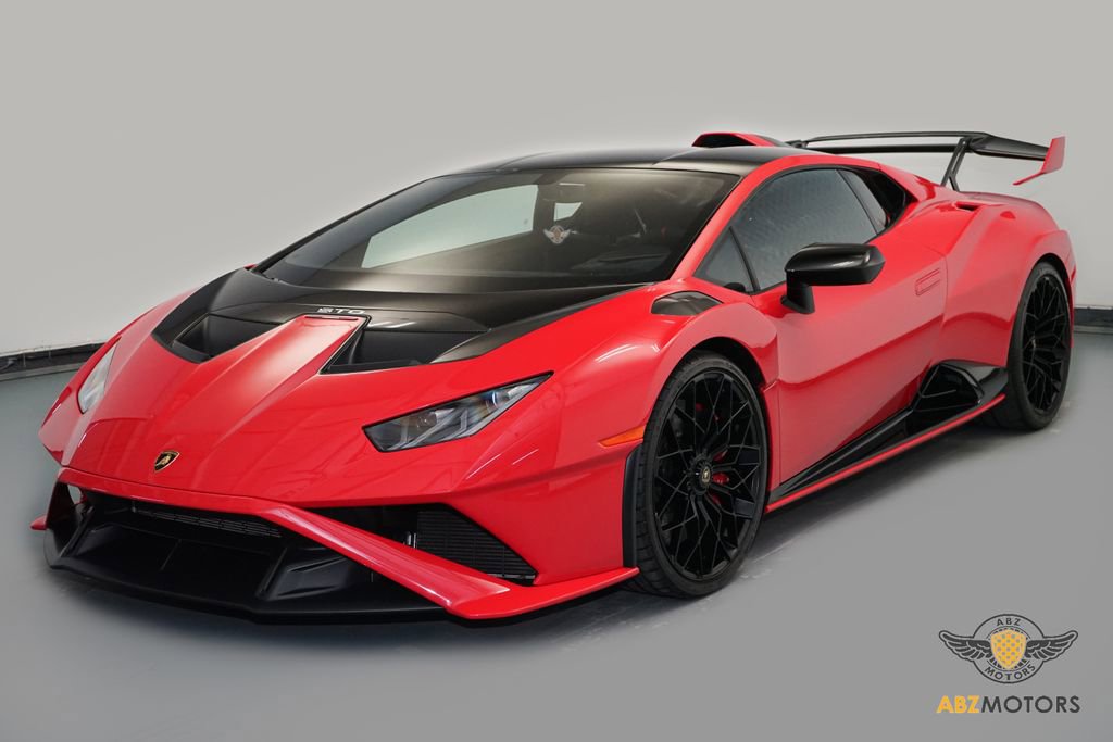 Used 2023 Lamborghini Huracan STO image 3