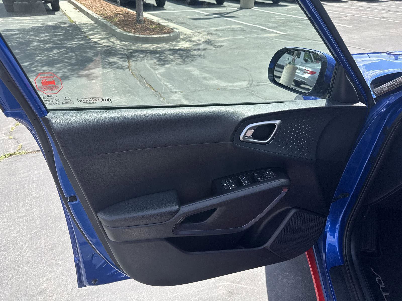 Used 2021 Kia Soul GT-Line FWD image 12