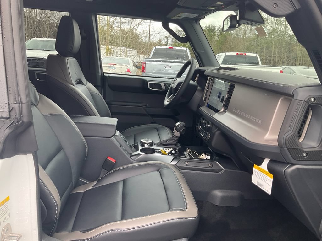 New 2026 Ford Bronco Outer Banks AWD/4WD image 12