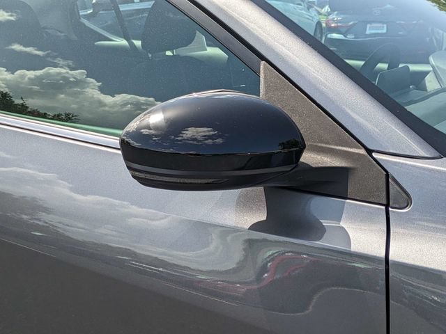 Used 2025 Nissan Sentra SR FWD image 12
