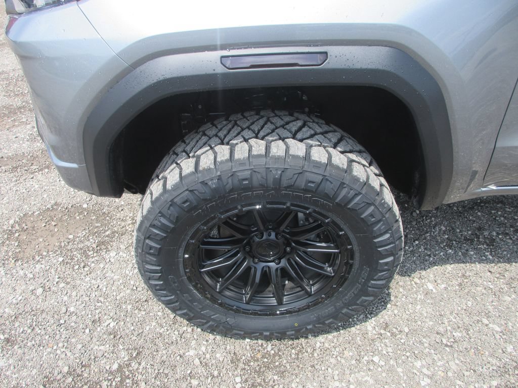 New 2026 GMC Canyon AT4 AWD/4WD image 12