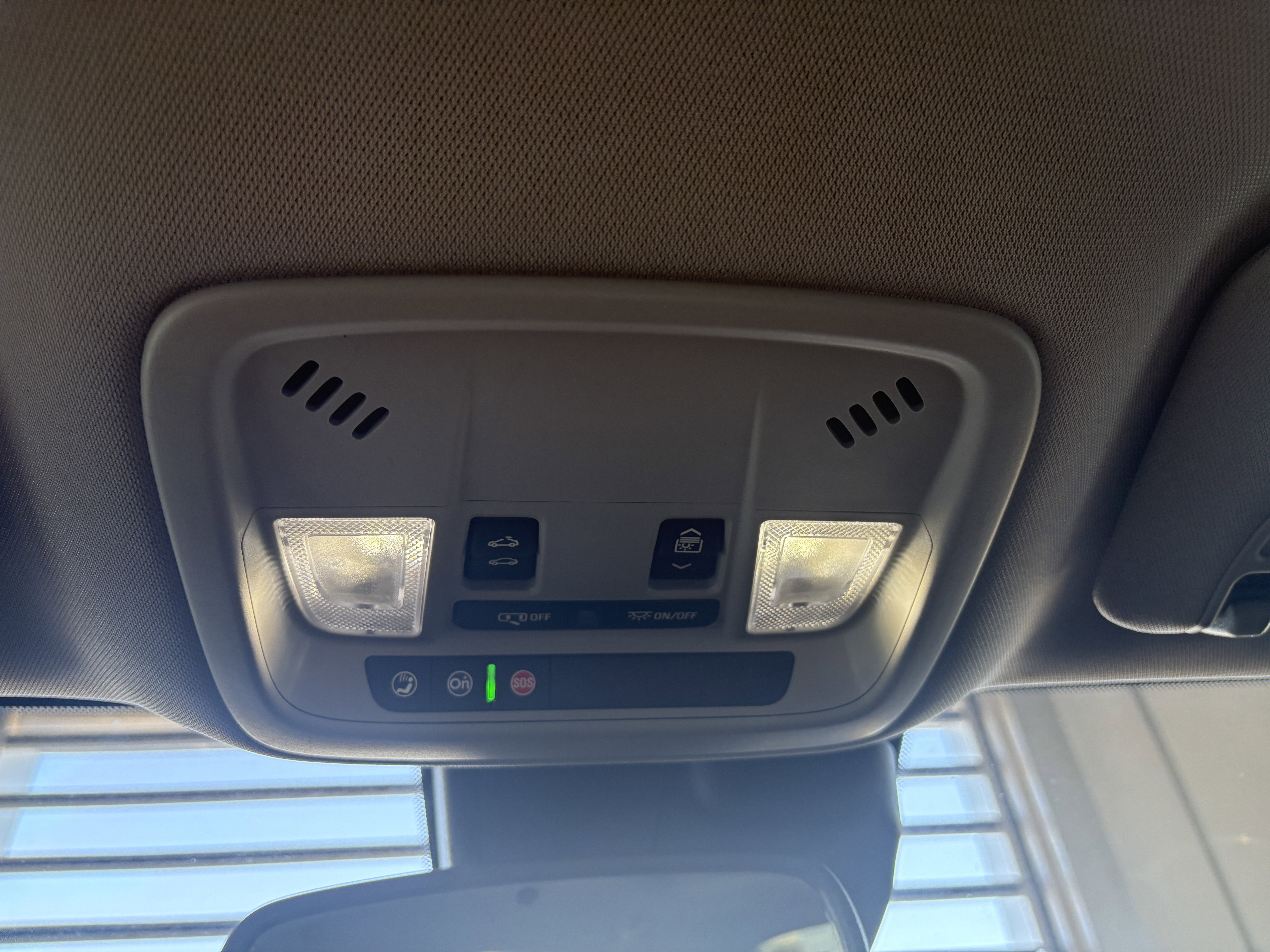 Used 2024 Chevrolet Malibu LT image 18