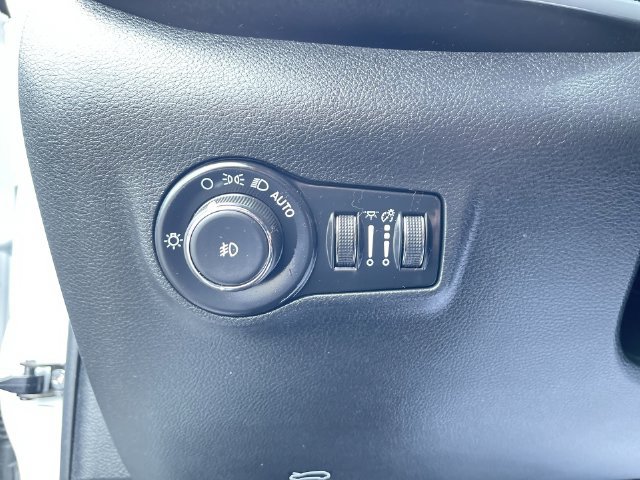 Used 2026 Jeep Compass Limited AWD/4WD image 17