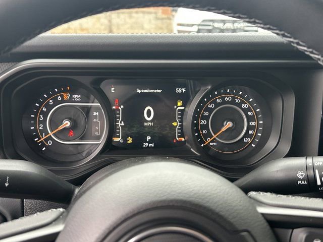 New 2026 Jeep Gladiator Rubicon w/ Technology Group AWD/4WD image 28