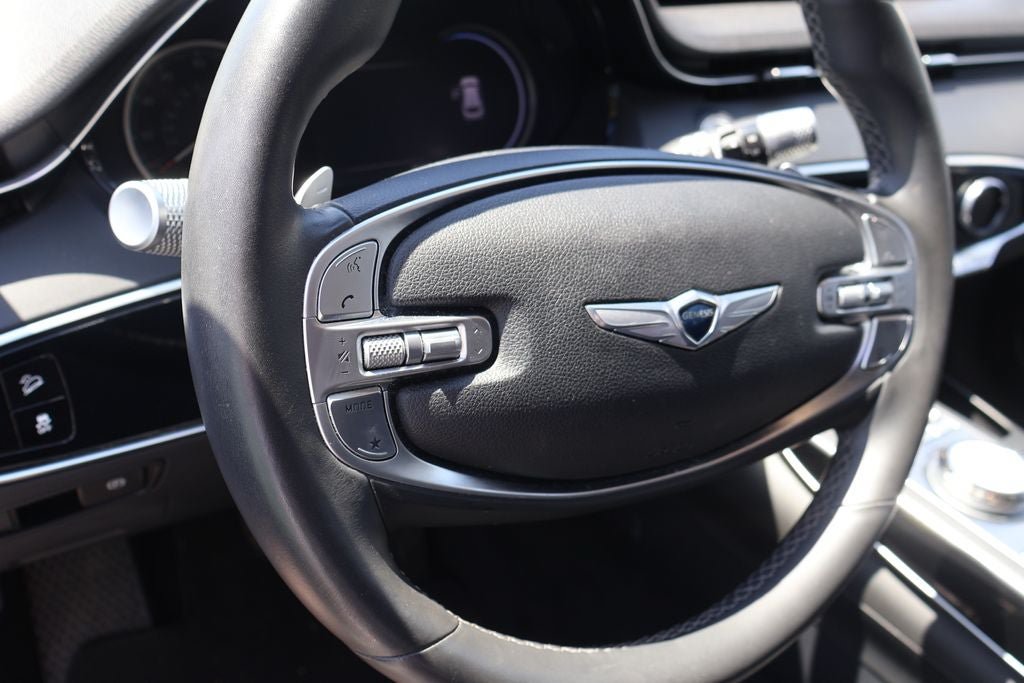 Used 2025 Genesis GV70 2.5T AWD/4WD image 6