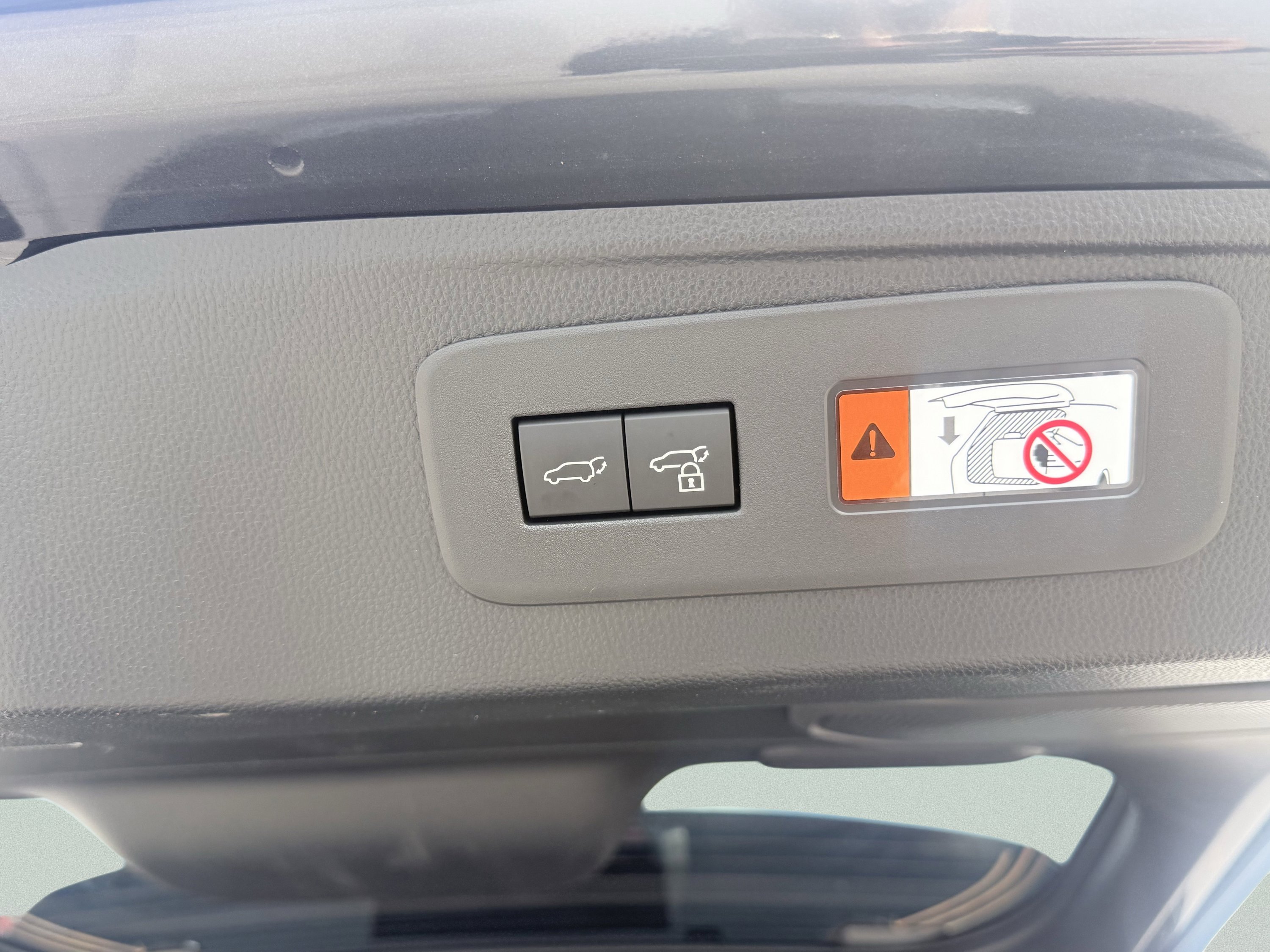 Used 2024 Lexus GX 550 image 10