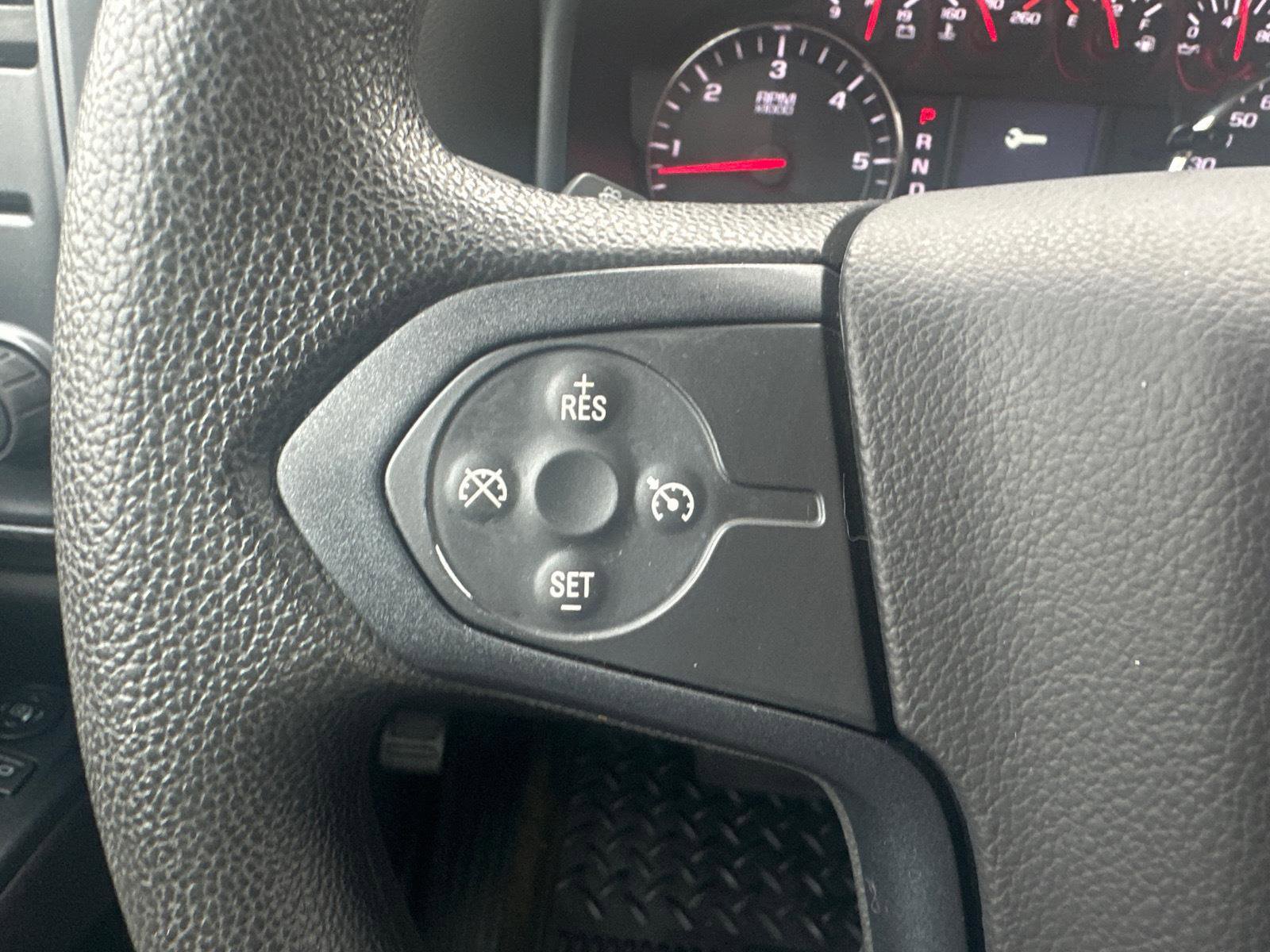 Used 2018 Chevrolet Silverado 1500 Custom w/ Custom Value Package image 20