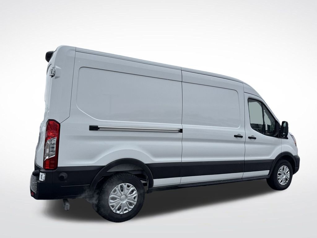 New 2026 Ford Transit 250 148 Medium Roof image 3