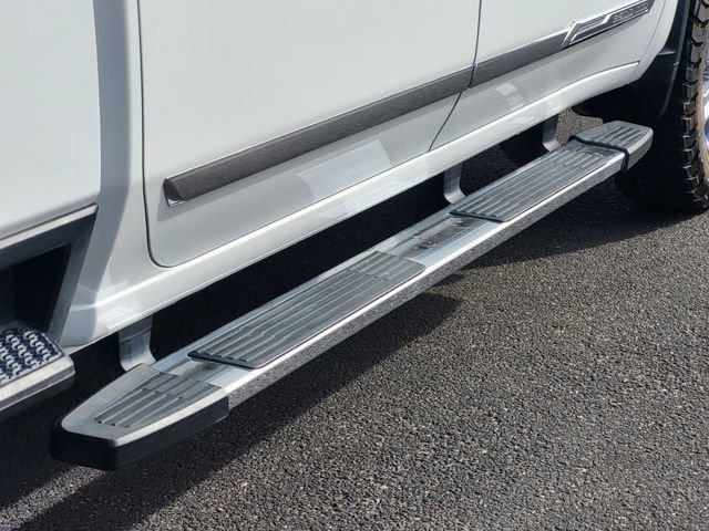 Used 2024 Chevrolet Silverado 3500 High Country w/ High Country Premium Package image 7