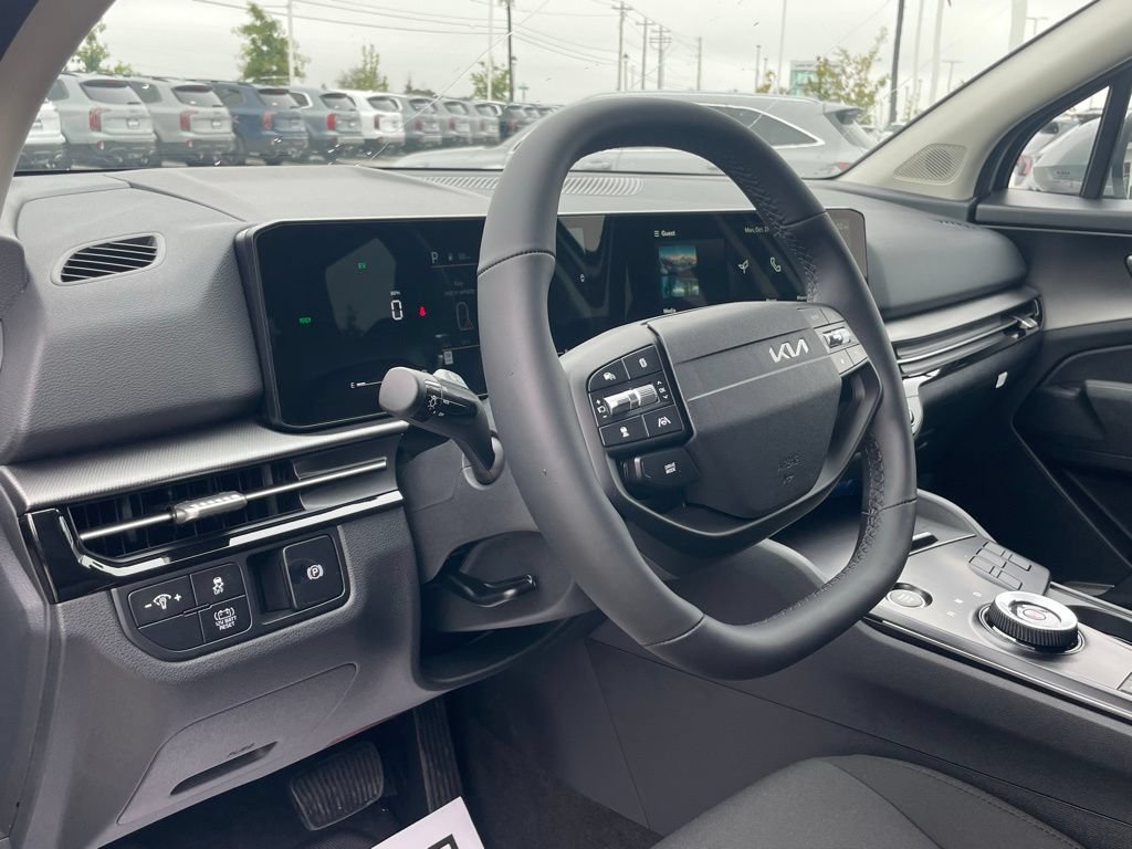 New 2026 Kia Sportage LX FWD image 9