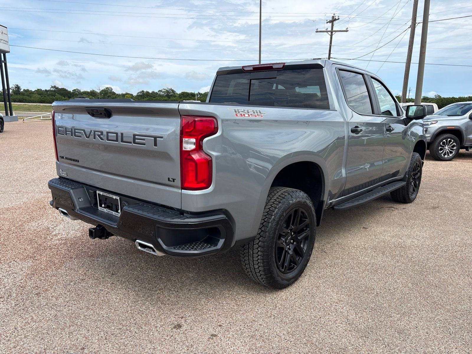 New 2026 Chevrolet Silverado 1500 LT Trail Boss w/ LT Trail Boss Premium Package AWD/4WD image 6