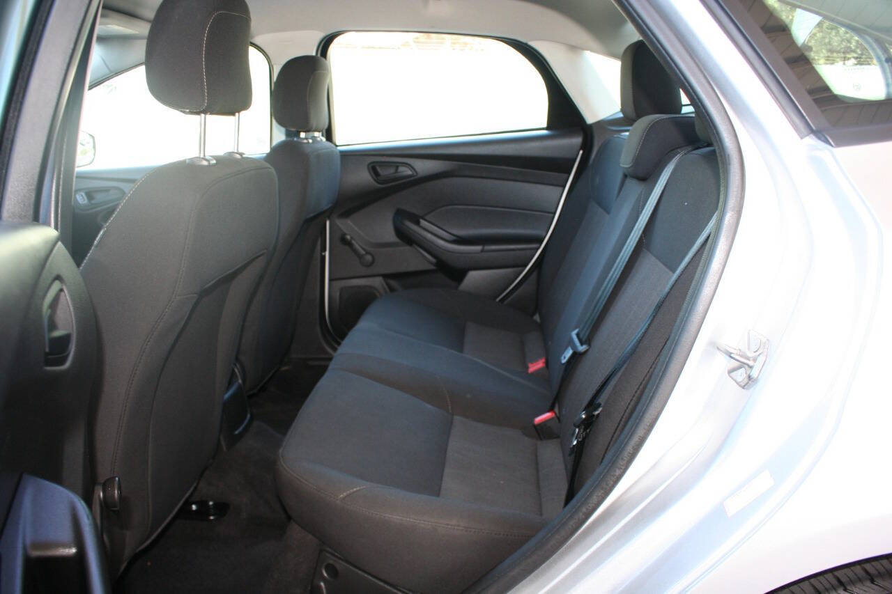 Used 2017 Ford Focus S FWD image 24