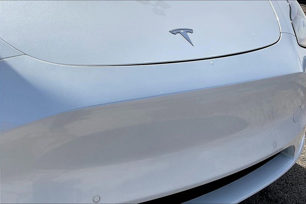 Used 2021 Tesla Model Y Long Range image 32