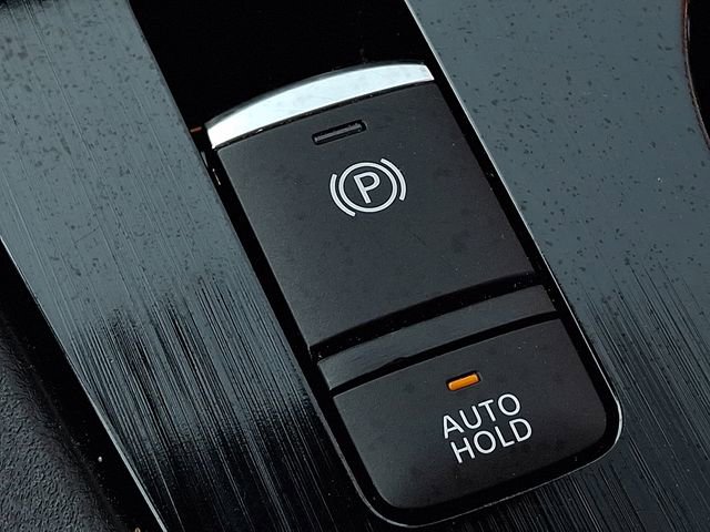 Used 2024 Nissan Rogue SV image 23