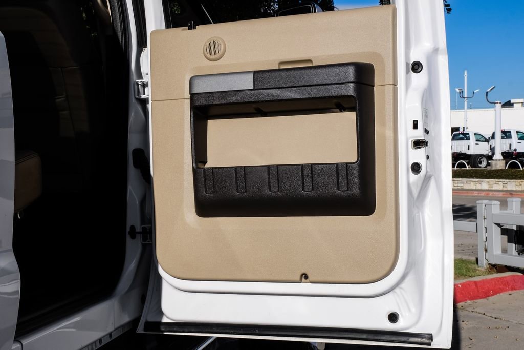 Used 2015 Ford F350 Lariat w/ Lariat Ultimate Package image 52