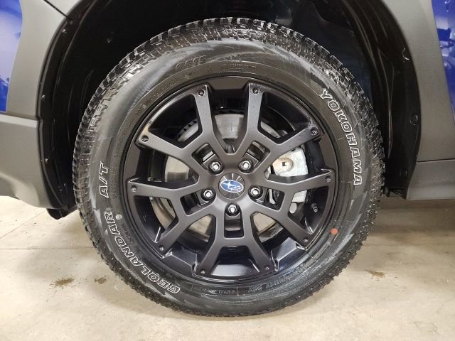 Used 2025 Subaru Crosstrek 2.5i Wilderness AWD/4WD image 10