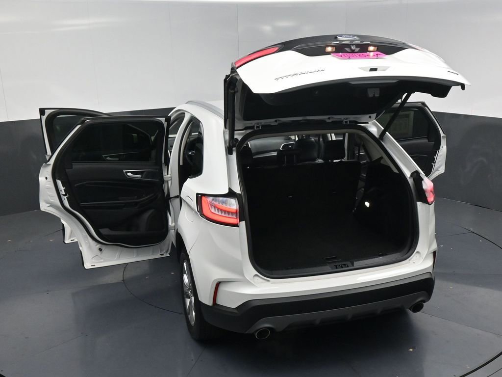 Used 2022 Ford Edge Titanium image 21