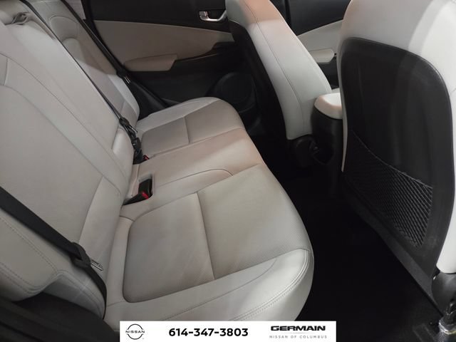 Used 2023 Hyundai Kona Limited AWD/4WD image 20