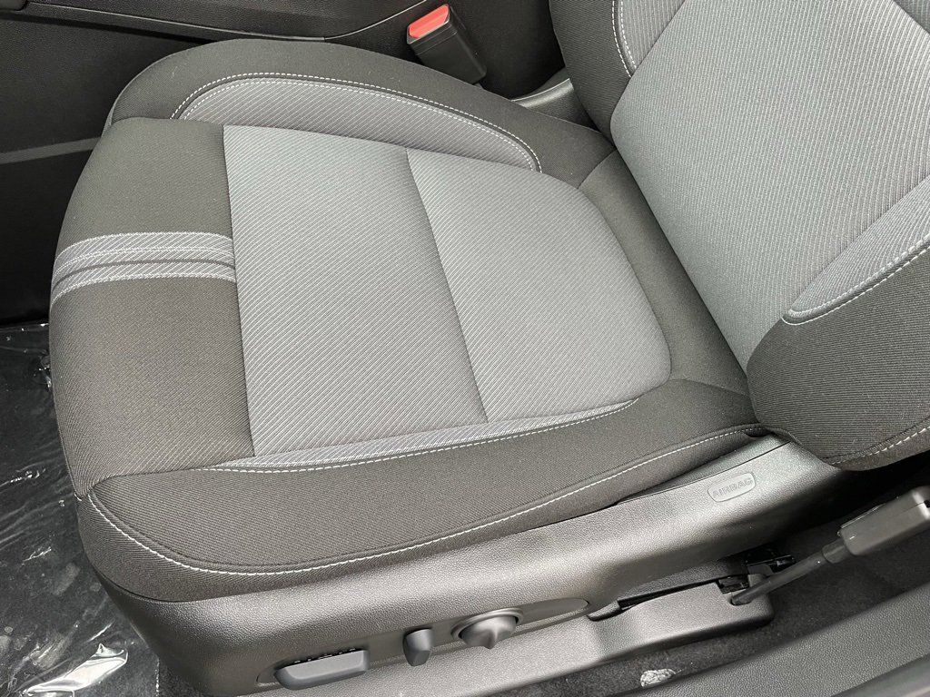 New 2026 Chevrolet Blazer LT w/ Convenience Package image 24