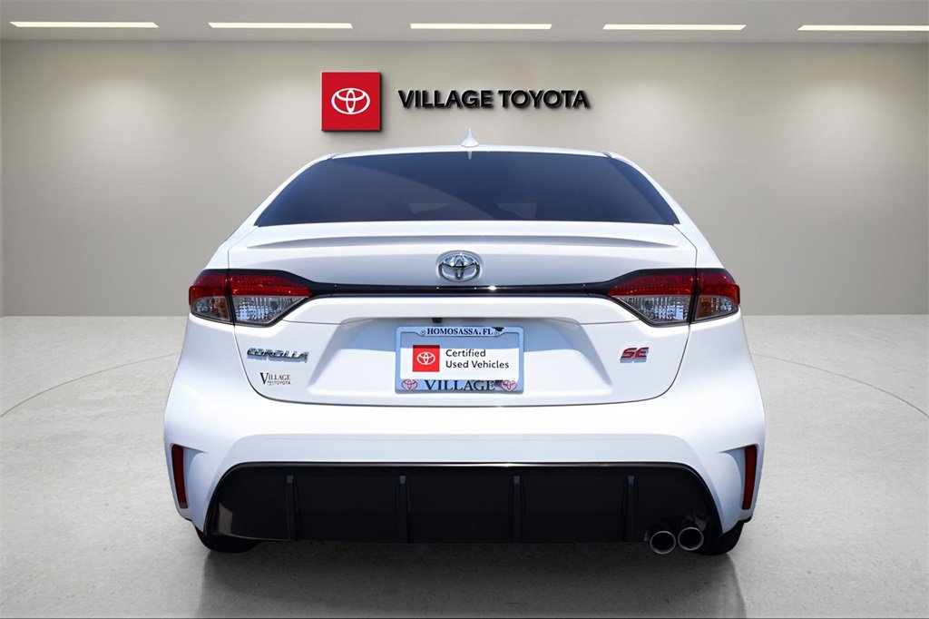 Certified 2025 Toyota Corolla SE image 4